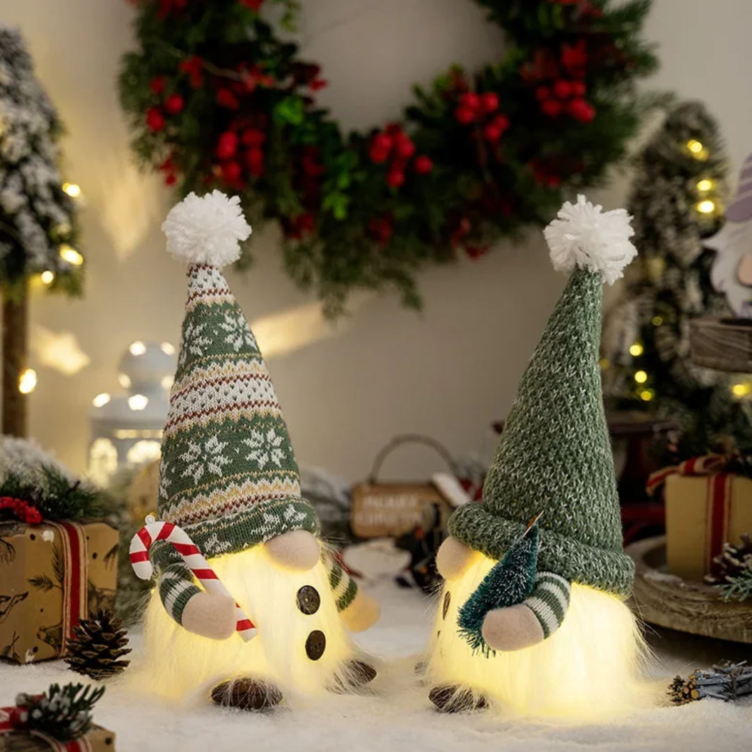 Gnomes de Noël Tricotés Lumineux (Lot de 2 pièces)
