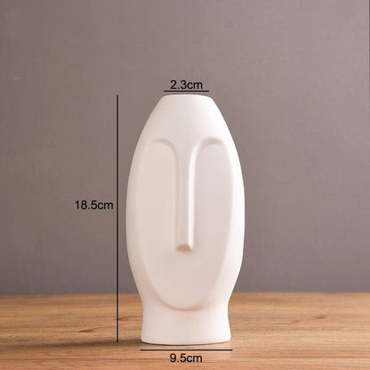 Vase en Céramique "Visage Archaïque"