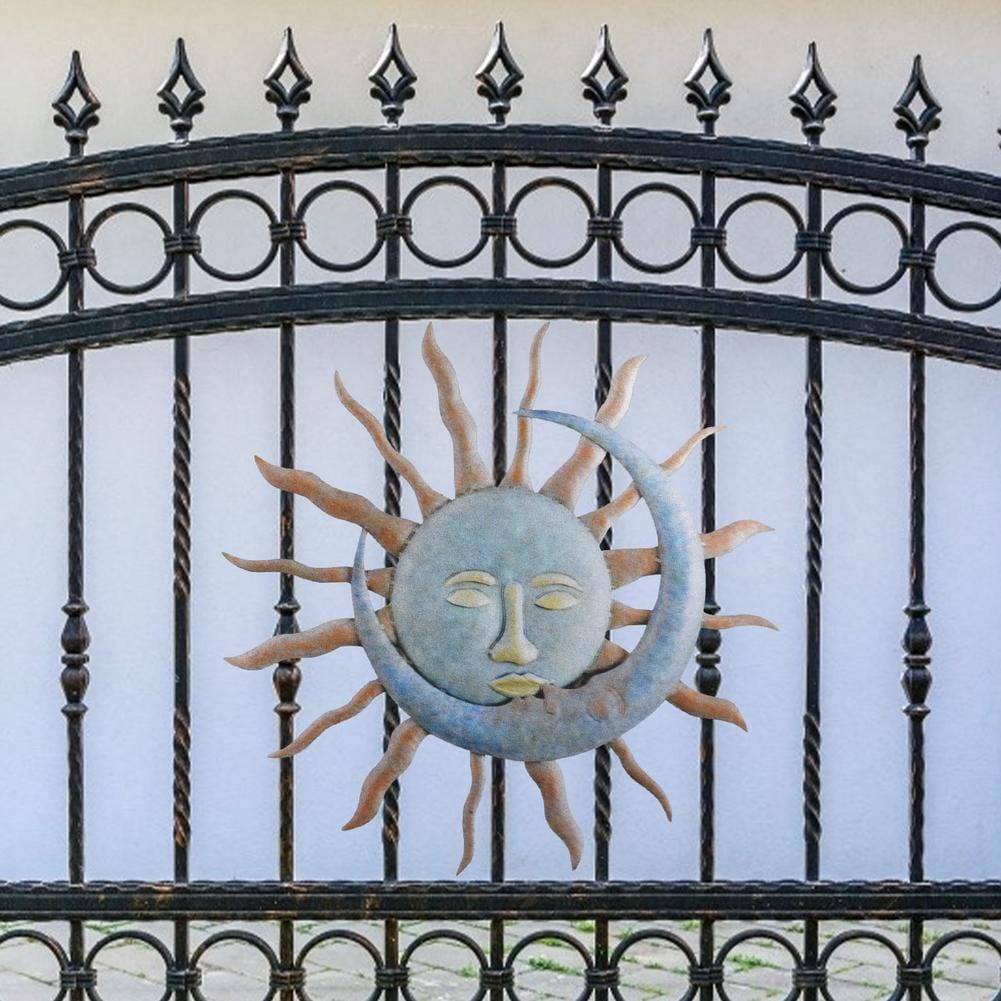 Décoration Murale Extérieure " Le Baiser des Astres "