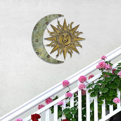 Décoration Murale Extérieure "Le Soleil a Rendez-vous avec la Lune"