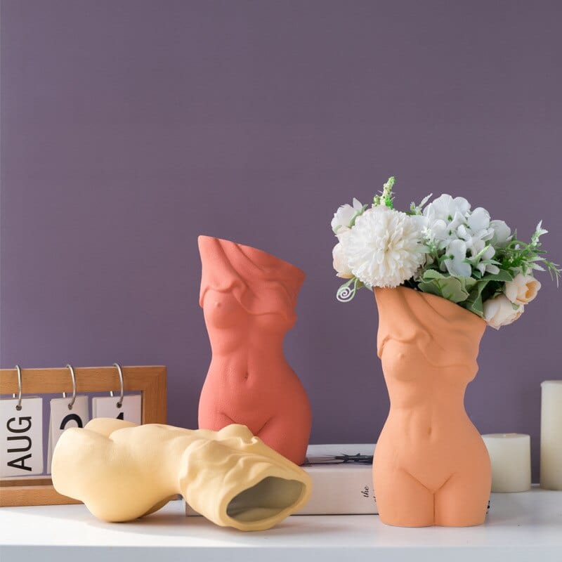 Vase Corps de Femme en Céramique