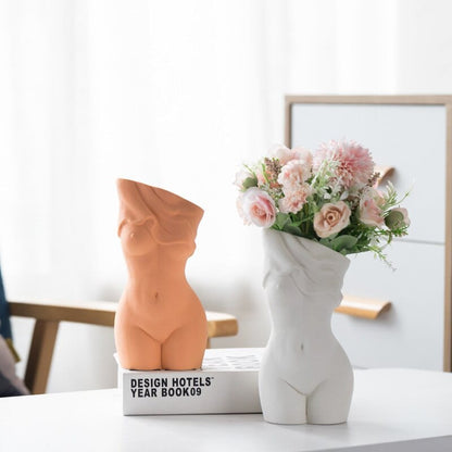 Vase Corps de Femme en Céramique