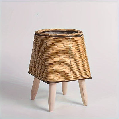 Pot de Fleur sur Pied en Rotin