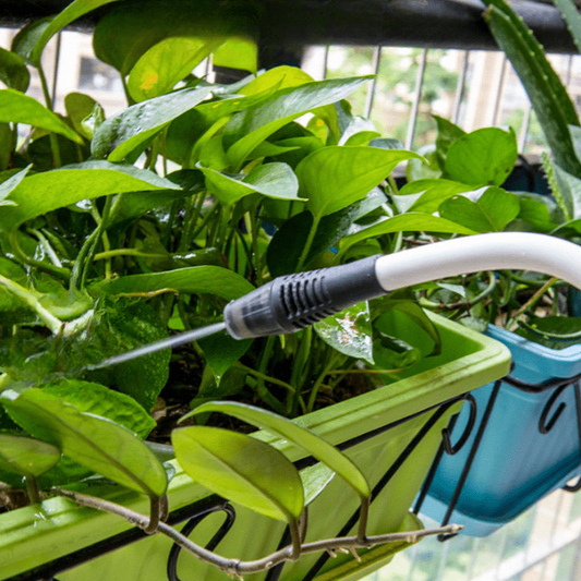 FlexiSpray - L'Arrosoir Électrique Polyvalent (+Réservoir offert)