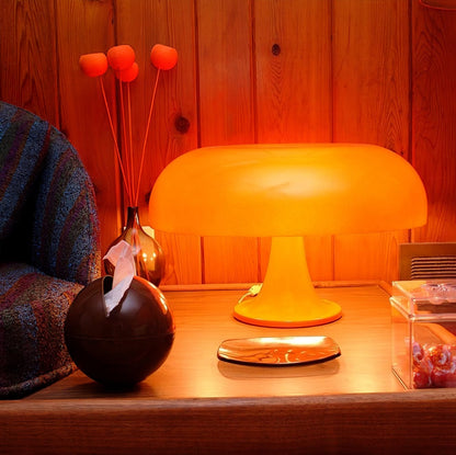 Lampe de table nordique en forme de champignon